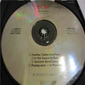Mick Goodrick - In Pas(s)ing download mp3