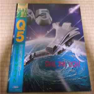 Q5 - Steel The Light download mp3